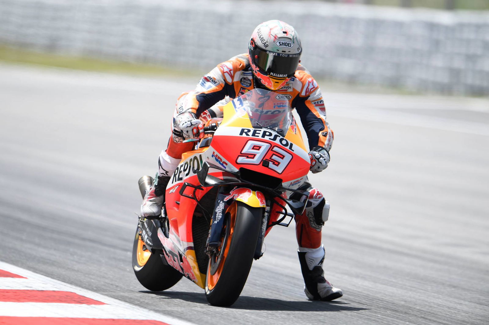 Quartararo mengalahkan saingannya untuk mengatur kecepatan latihan MotoGP Catalunya