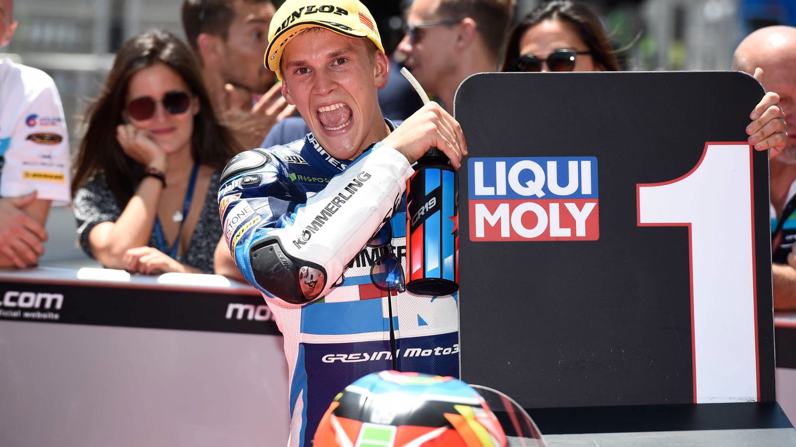 Moto3 Catalunya: Early pace from Rodrigo enough for pole position