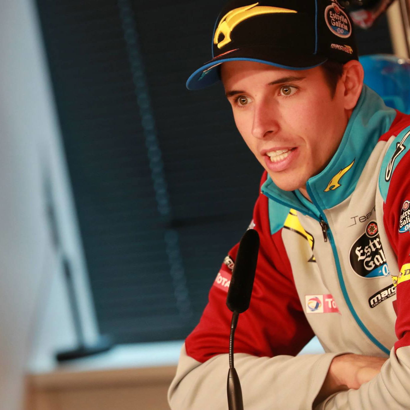 Miller talks rear brake, Moto2, Ducati 'option' 