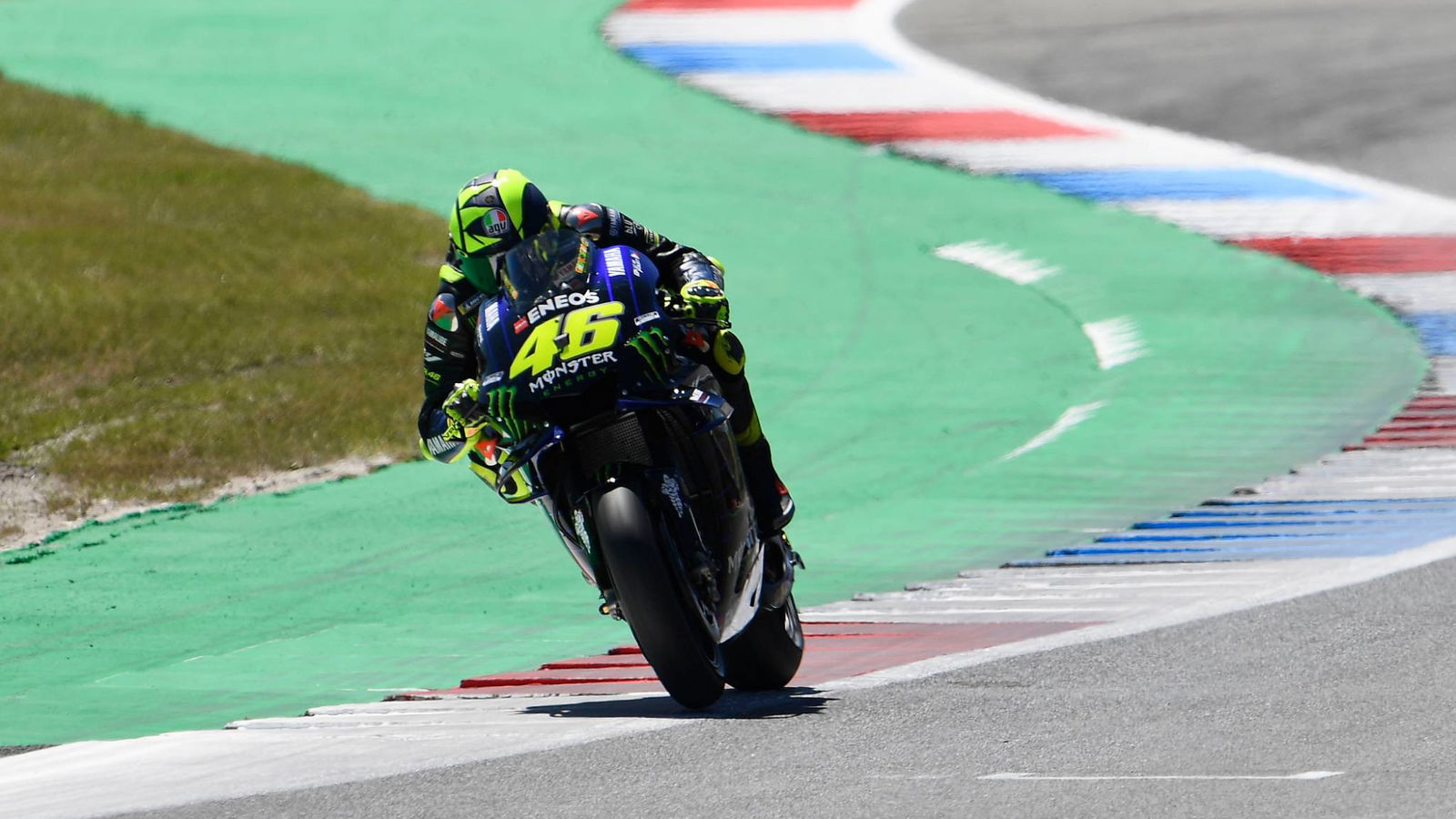 Rossi dalam masalah, cukup lambat
