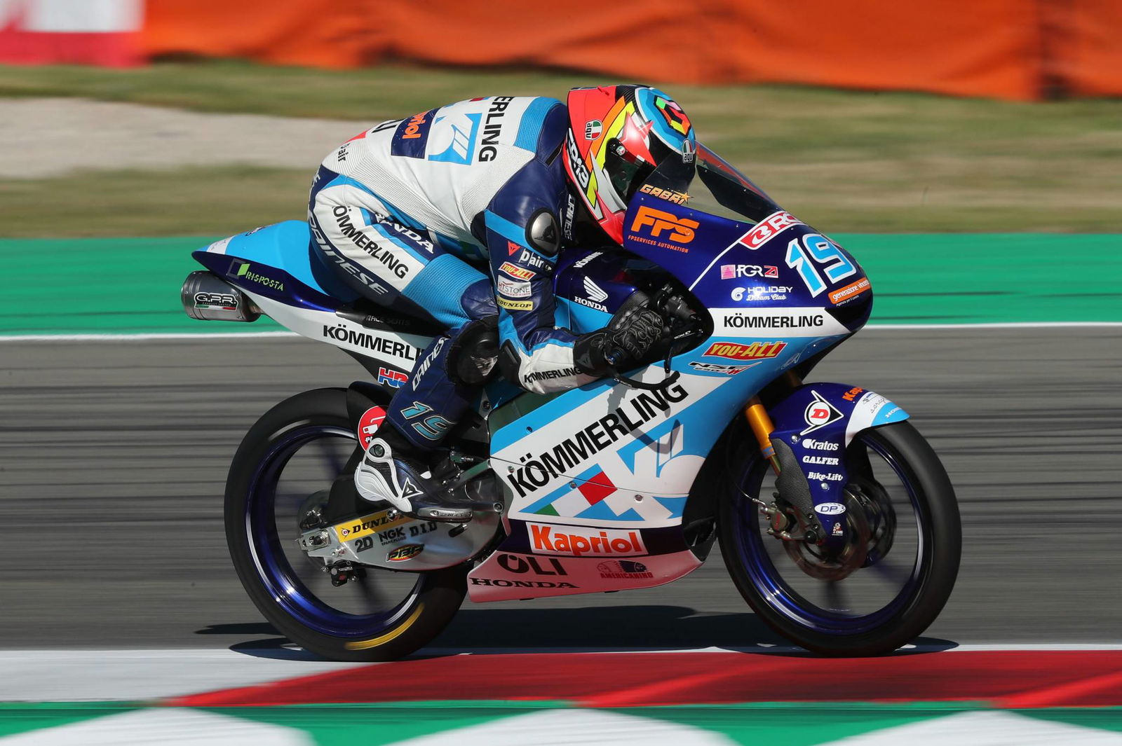 Moto3 Misano: Suzuki memegang teguh tiang perdananya