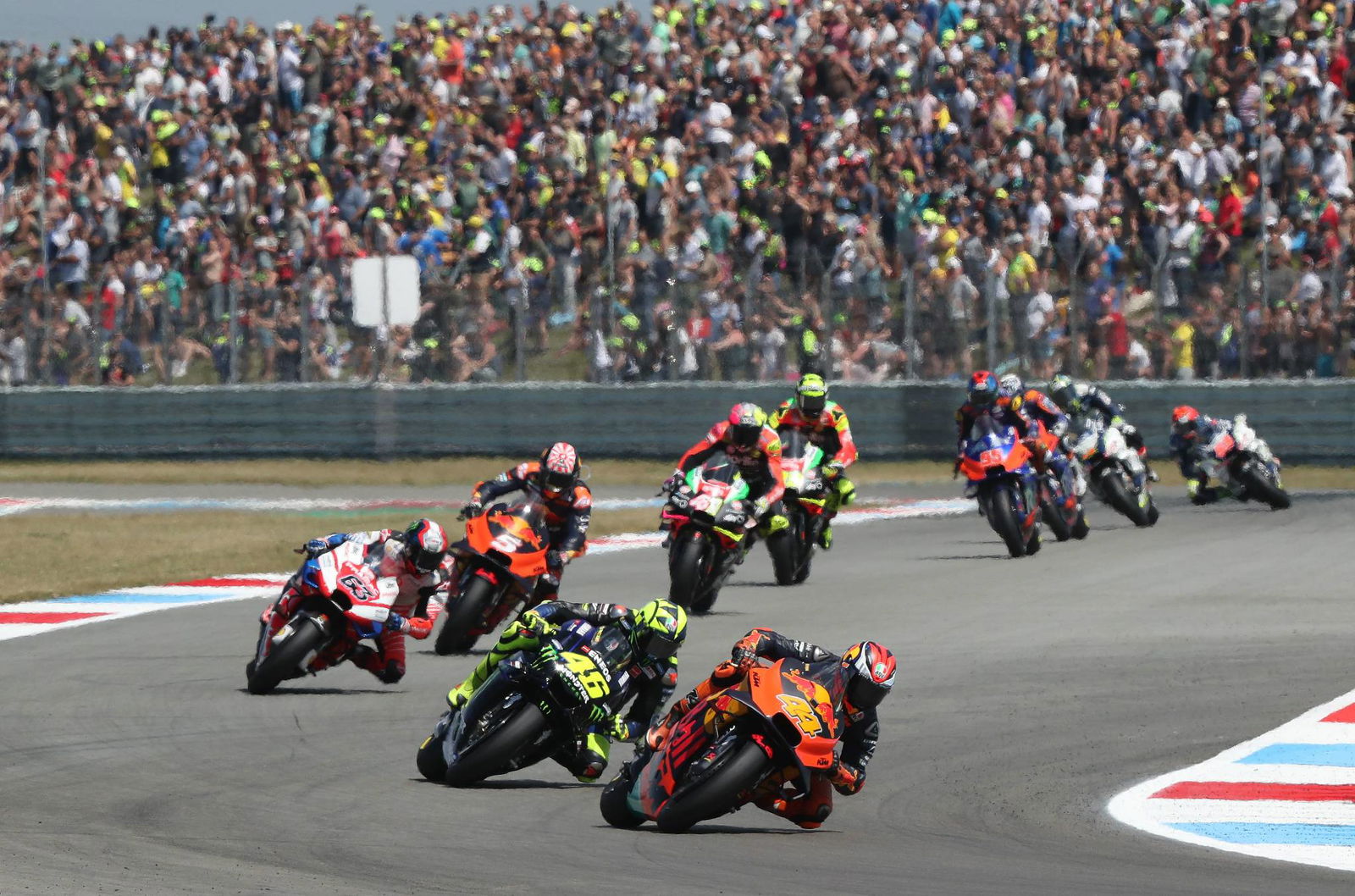 Zarco berhenti 'sebelum sesuatu yang buruk terjadi'