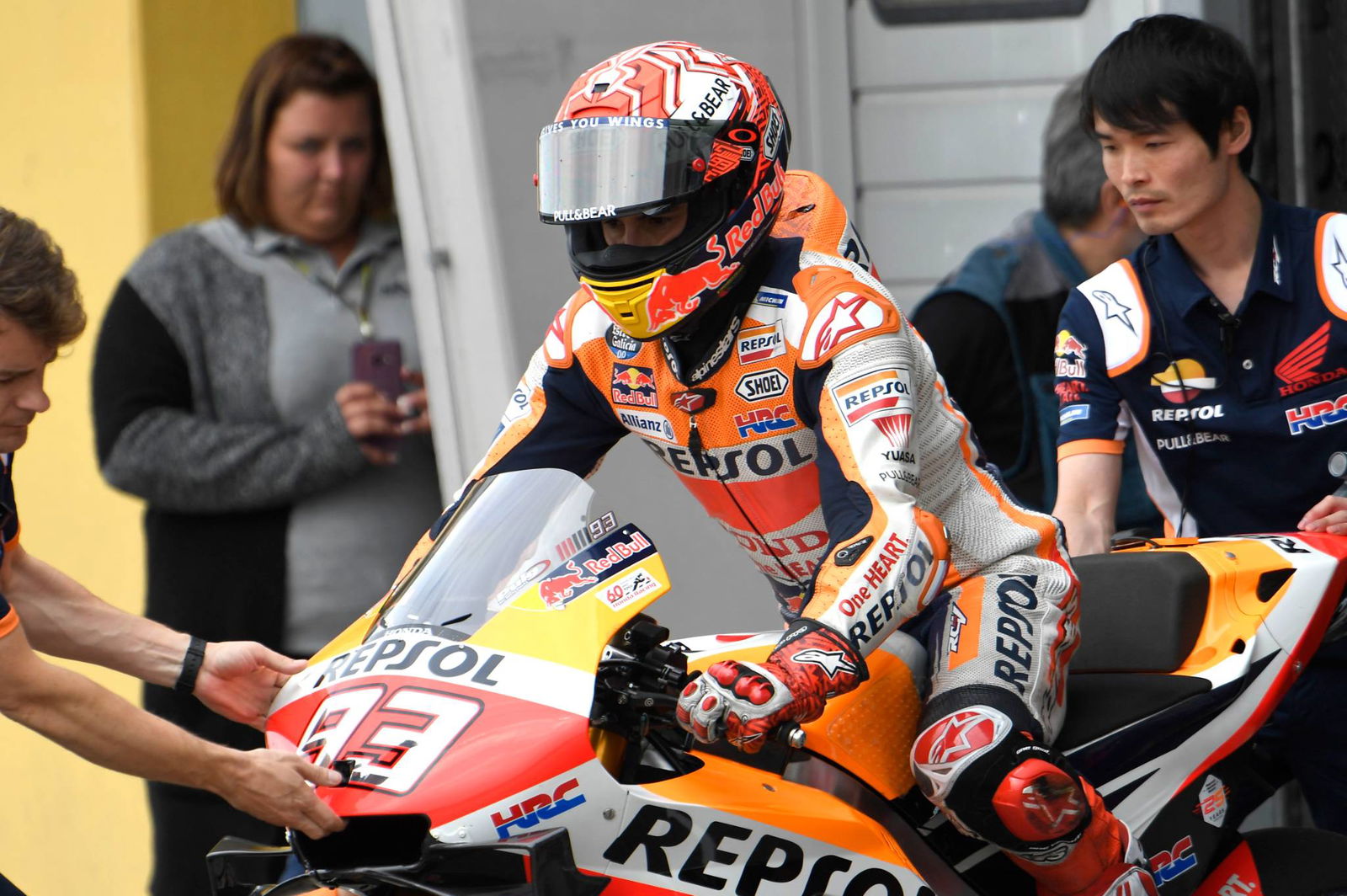 Rossi: Motor 'lebih seperti pacar daripada ibu!'
