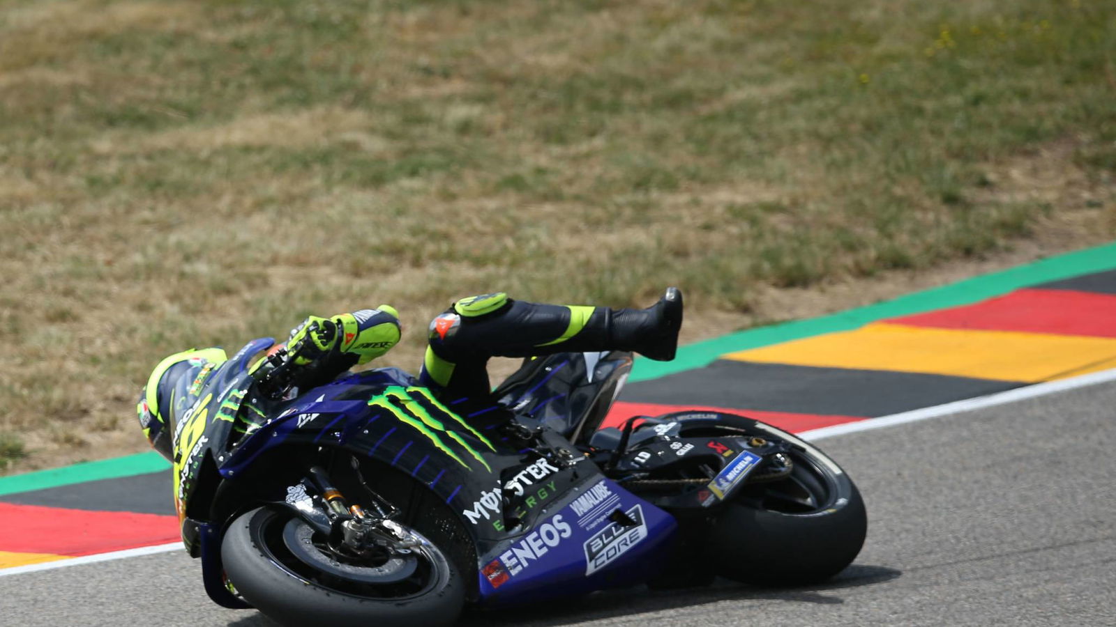 Rossi: Motor 'lebih seperti pacar daripada ibu!'