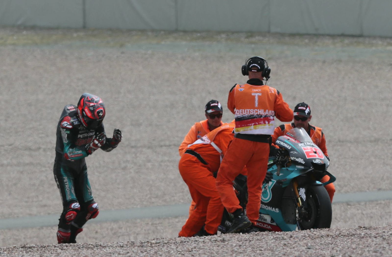 Dari istirahat tibia ke podium MotoGP Jerman untuk Crutchlow