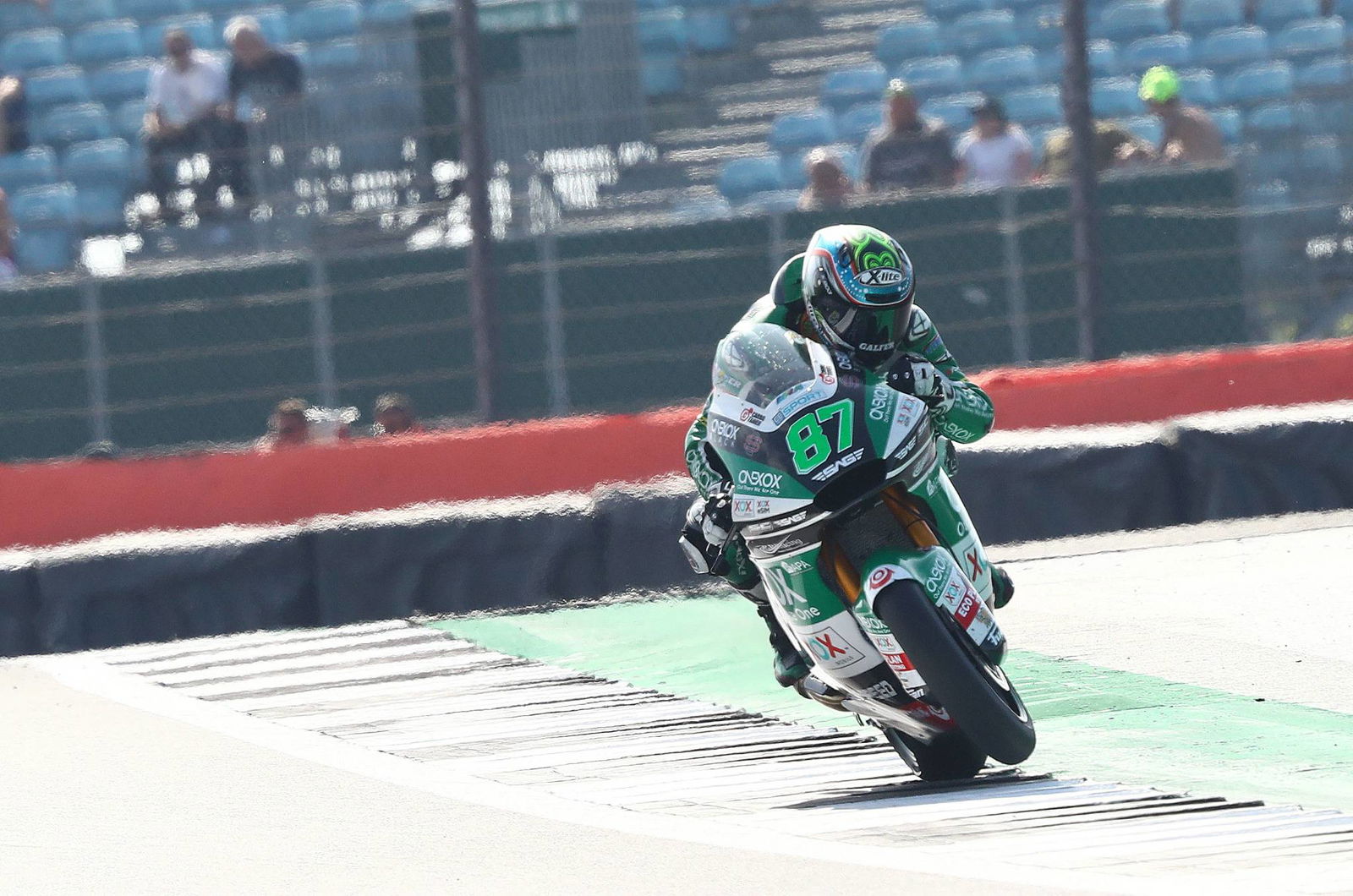 Espargaro: KTM suffering in colder conditions