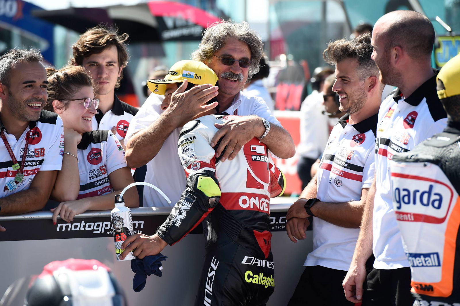 Carbon fibre swingarms banned in Moto3