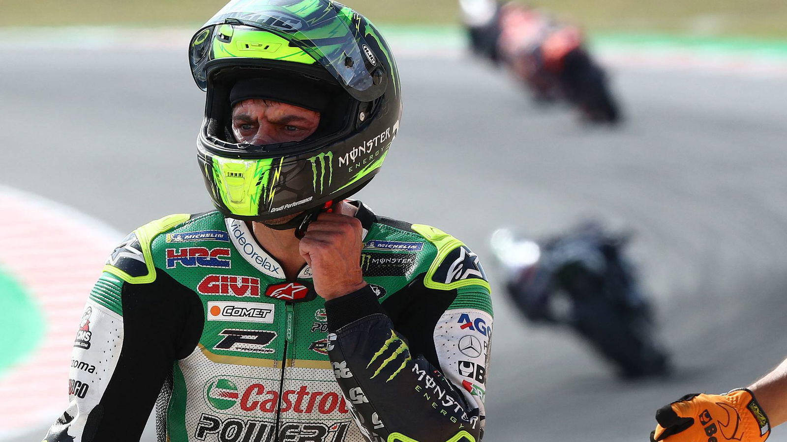 Crutchlow: Fall from 12th 'a joke', Marquez 'miracle'