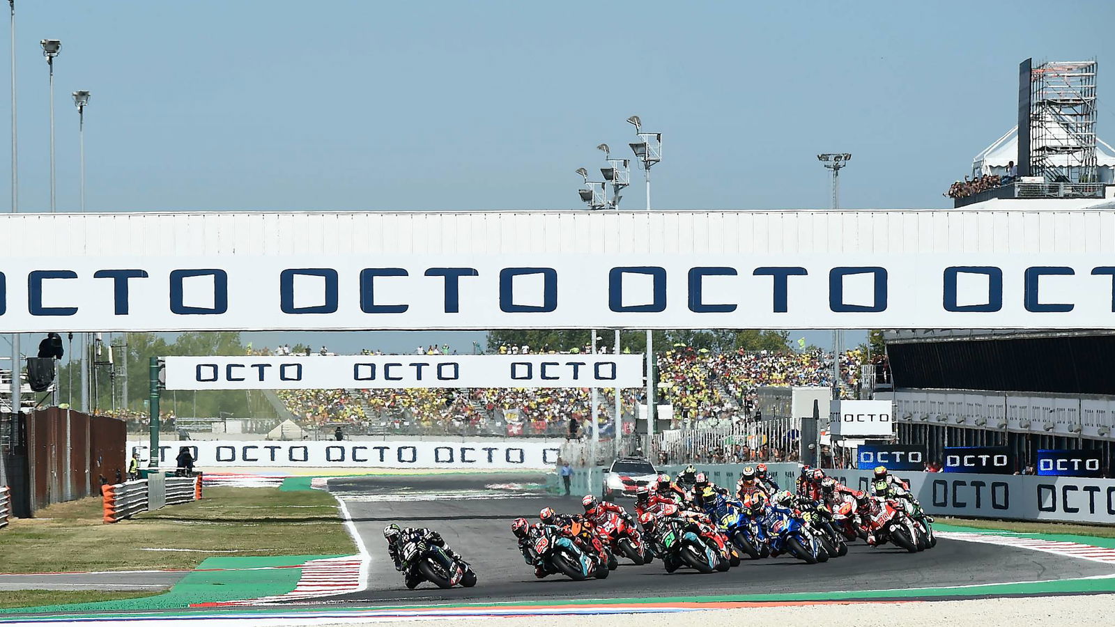 Pembalap memberikan tanggapan yang beragam terhadap rencana kalender 22 balapan MotoGP