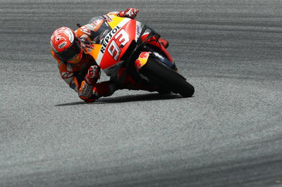 Marquez beats Quartararo for Thailand win to take MotoGP world title