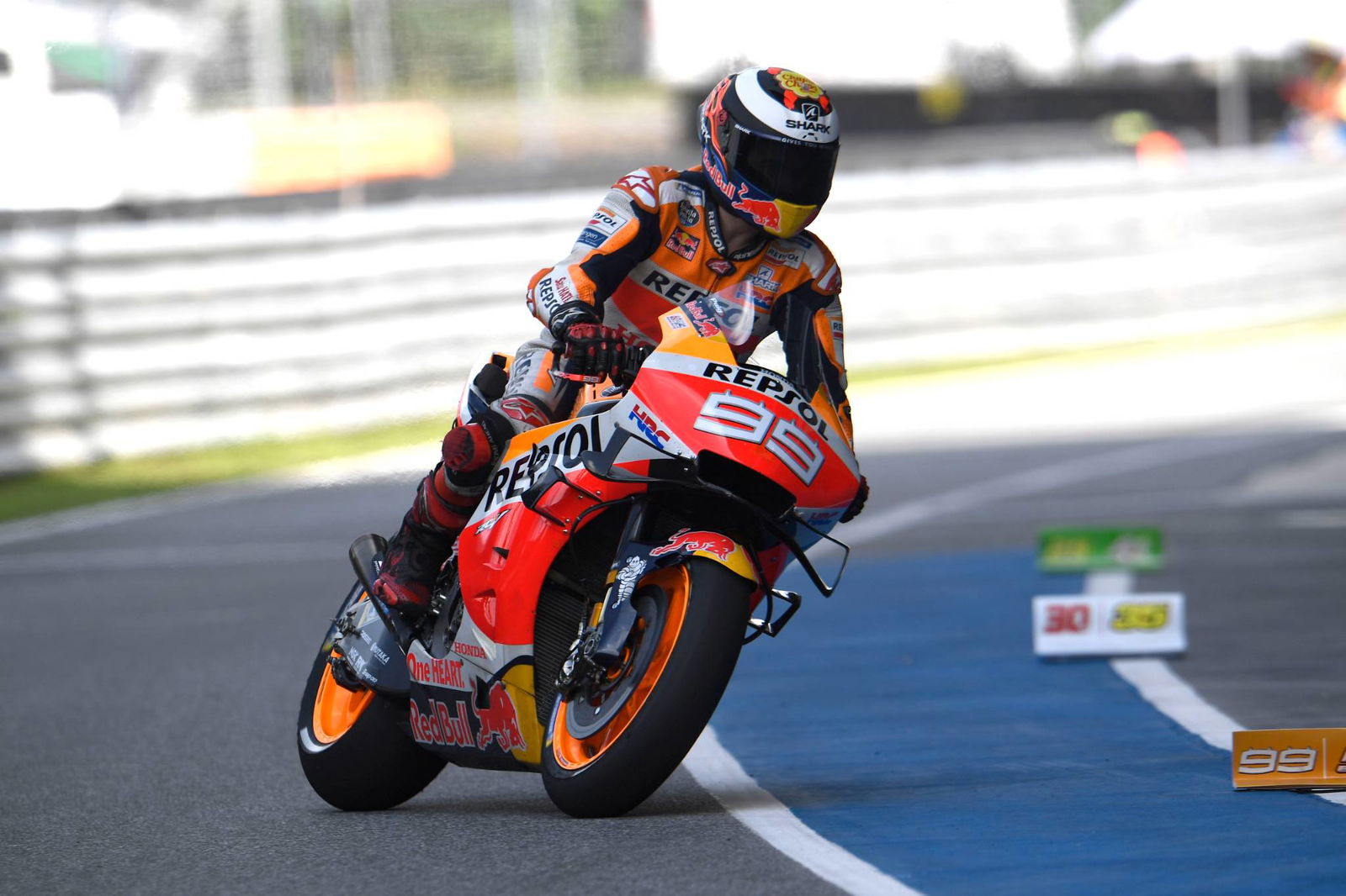 'Tidak terburu-buru' tetapi Quartararo siap untuk menutup gelar Rookie