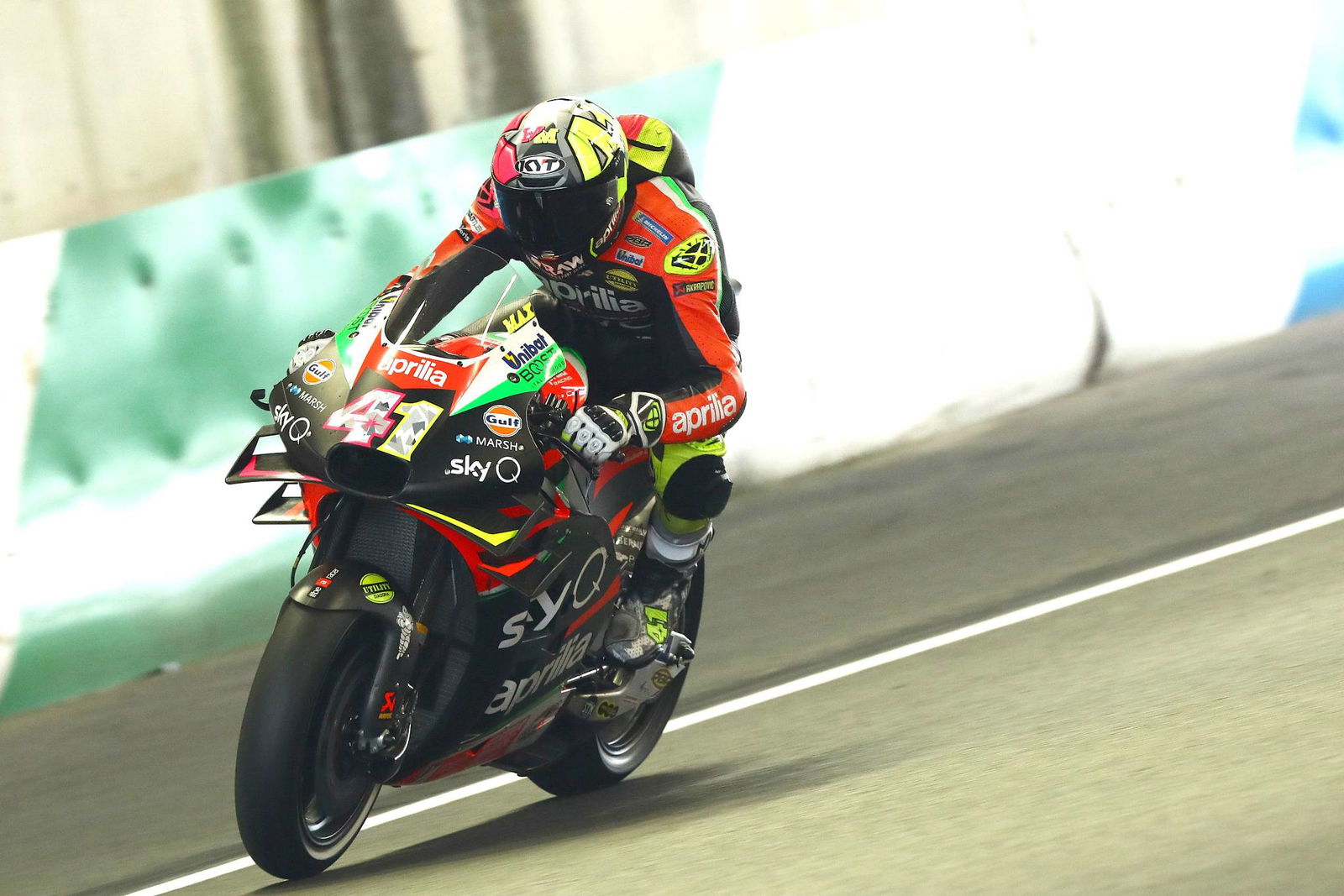 Espargaro: KTM suffering in colder conditions
