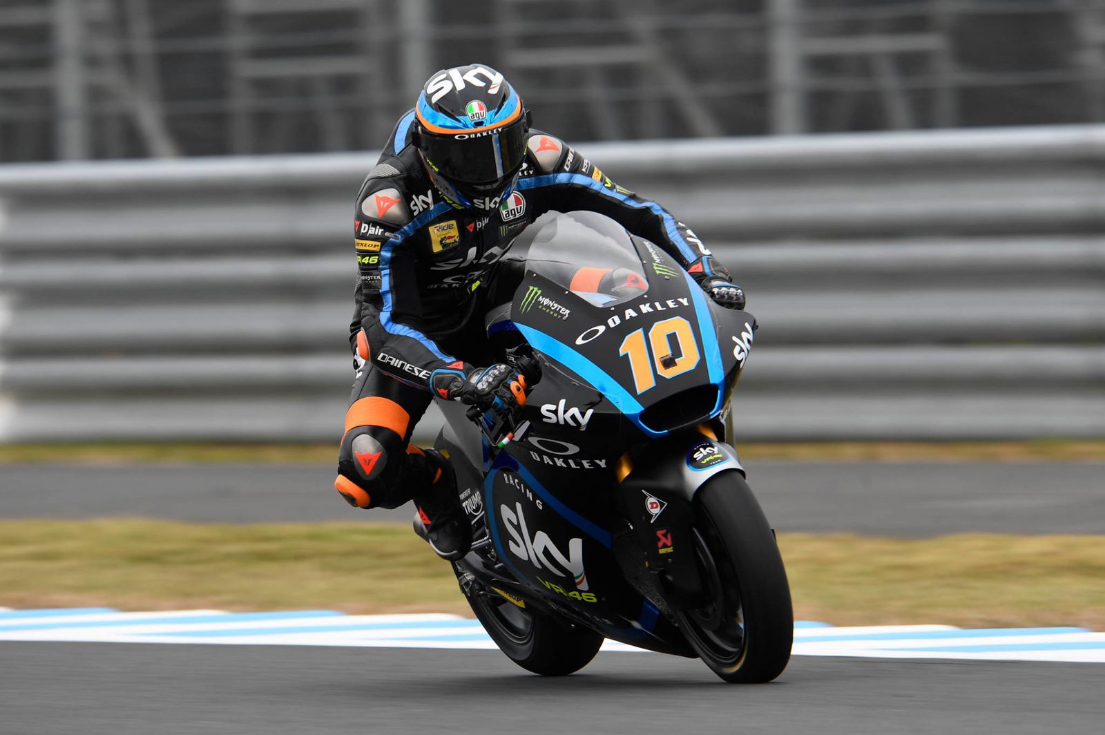 Moto2: Bezzecchi sick in helmet - again