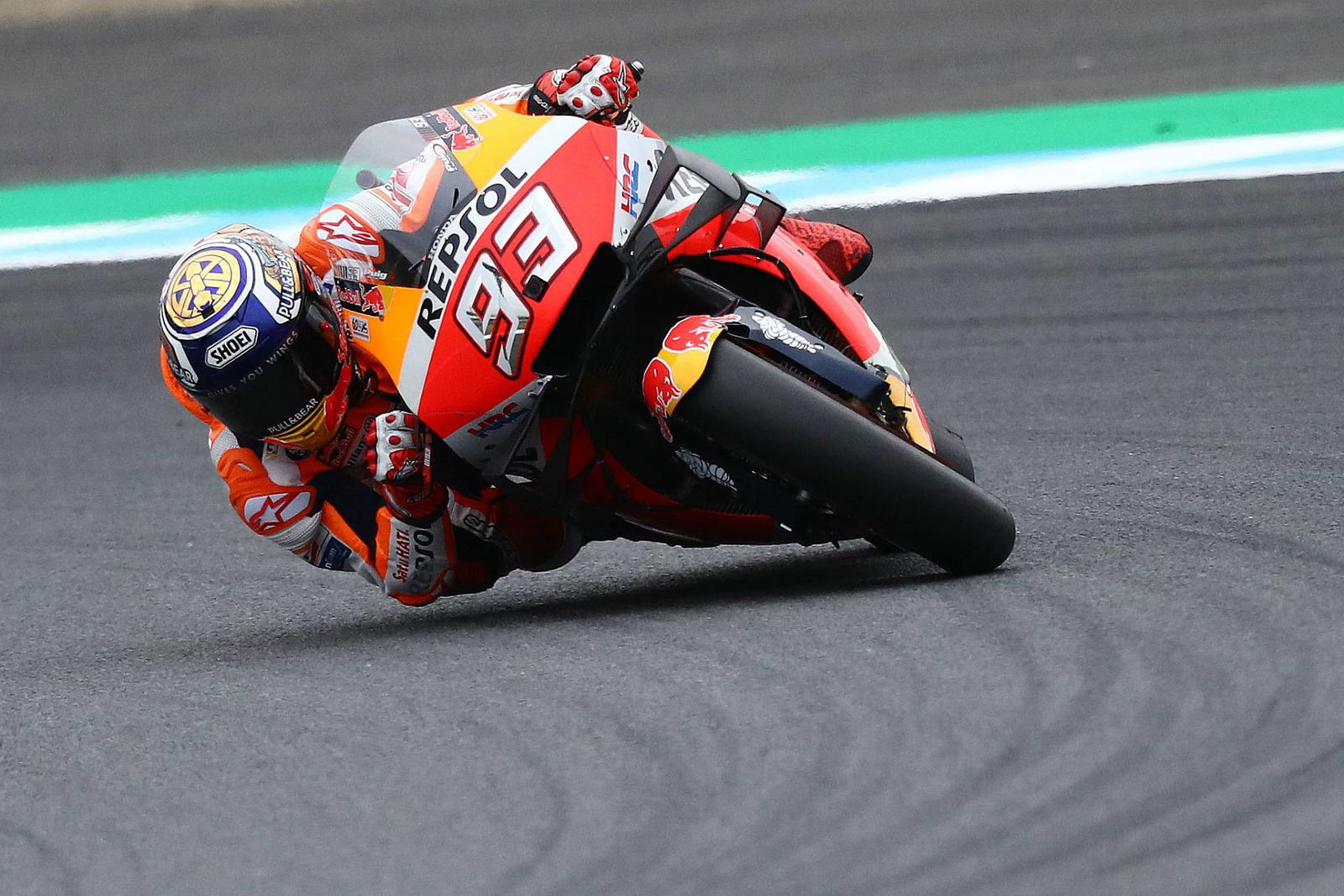 Marquez sees off Yamaha charge for maiden Japanese MotoGP pole