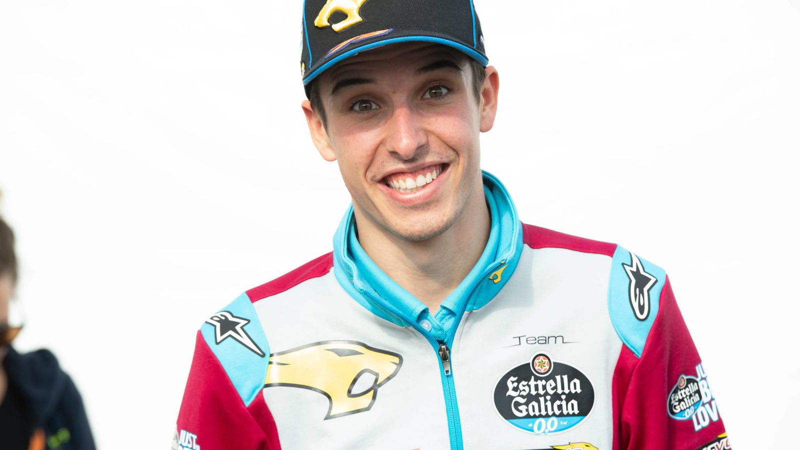 Saksikan penyelamatan dramatis Alex Marquez: 'Di atas motor, tidak begitu menyenangkan!'