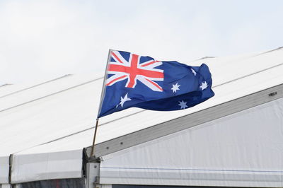 Vinales memimpin Marquez dalam FP3 Phillip Island yang dilanda cuaca buruk