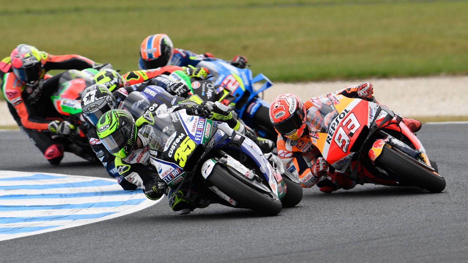 Crutchlow naik podium setelah 'dihantui' oleh kecelakaan Phillip Island