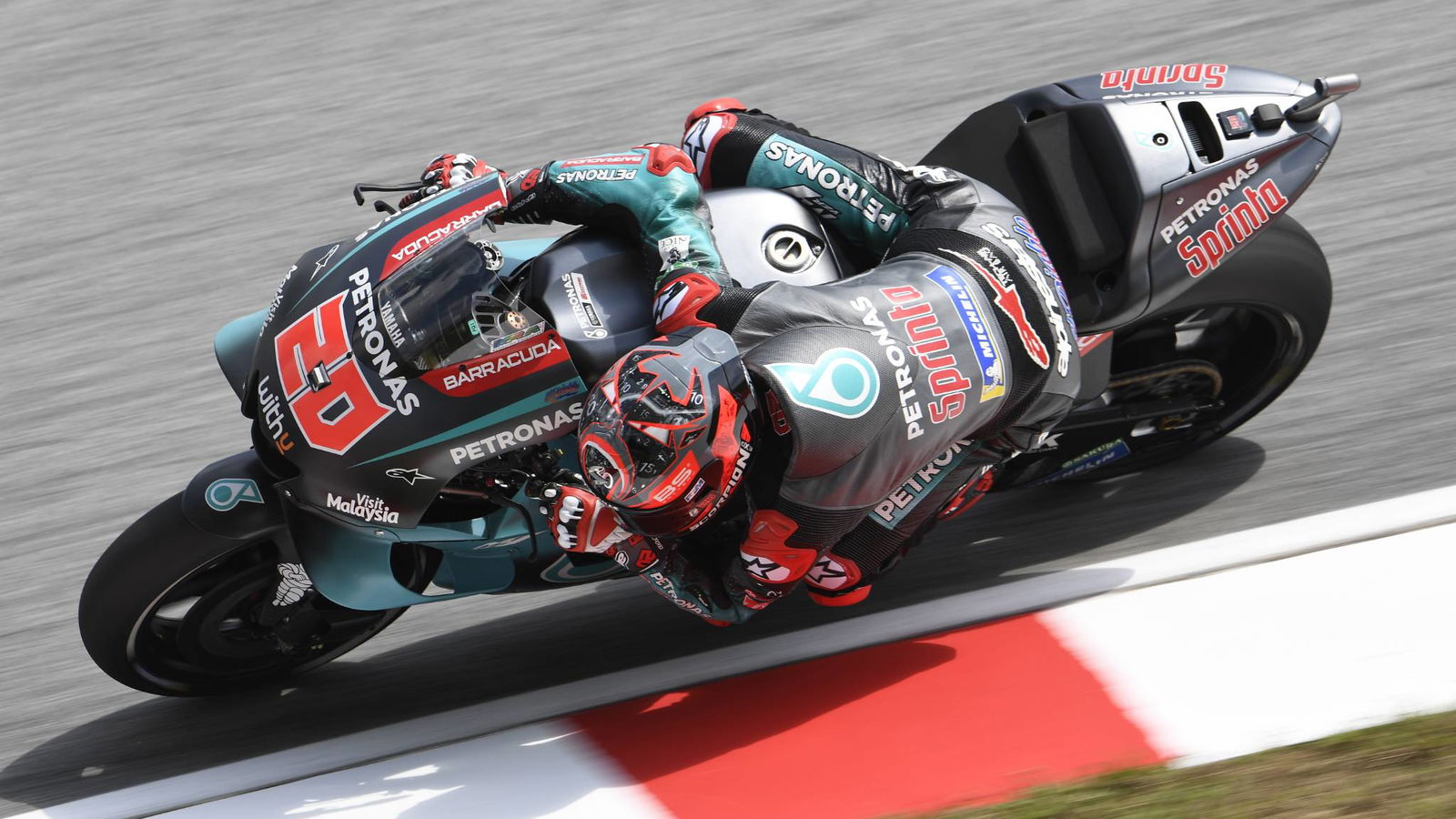 Quartararo menghancurkan rekor lap di Sepang untuk mendominasi hari Jumat
