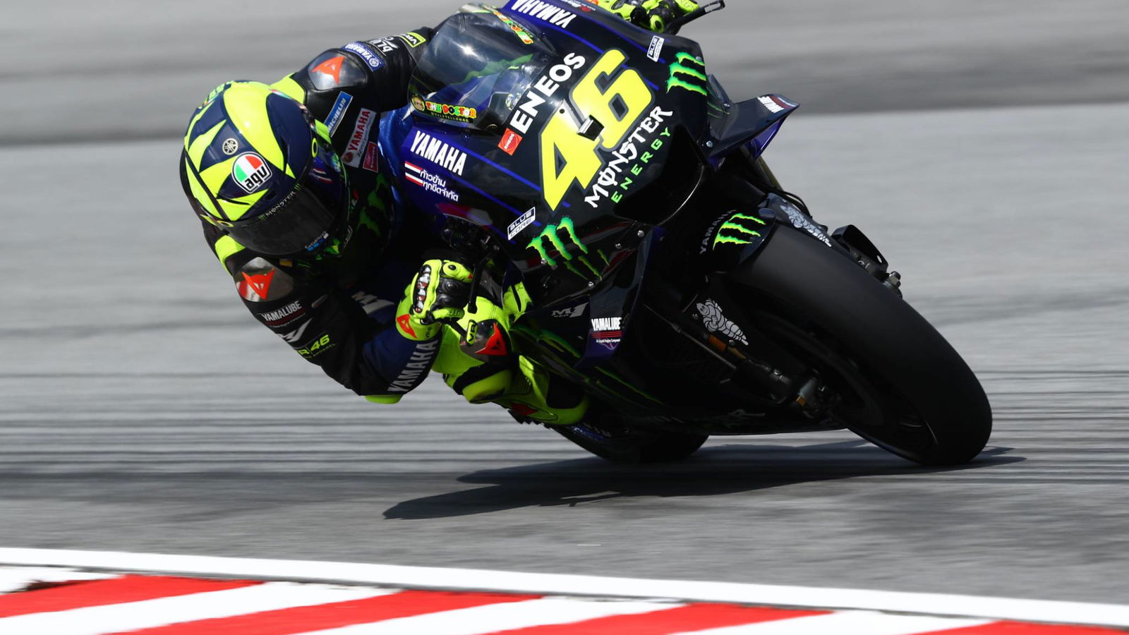 Rossi 'kompetitif', gaya berkendara 'sangat berbeda sekarang'