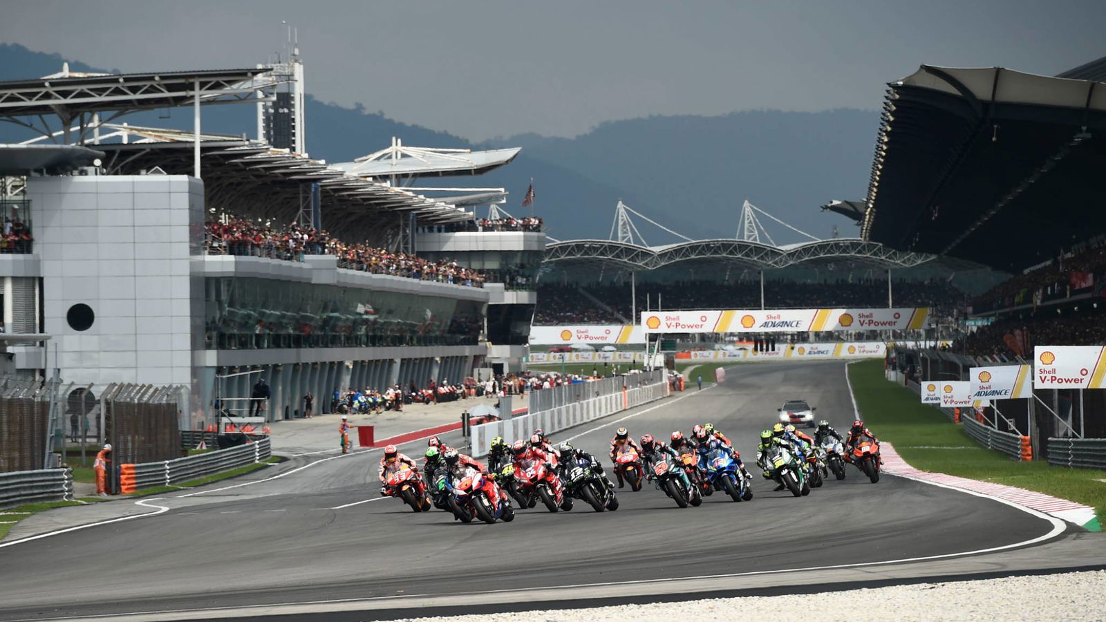 CEO Sepang bertanya, 'apakah penggemar menyukai dua MotoGP Malaysia?'