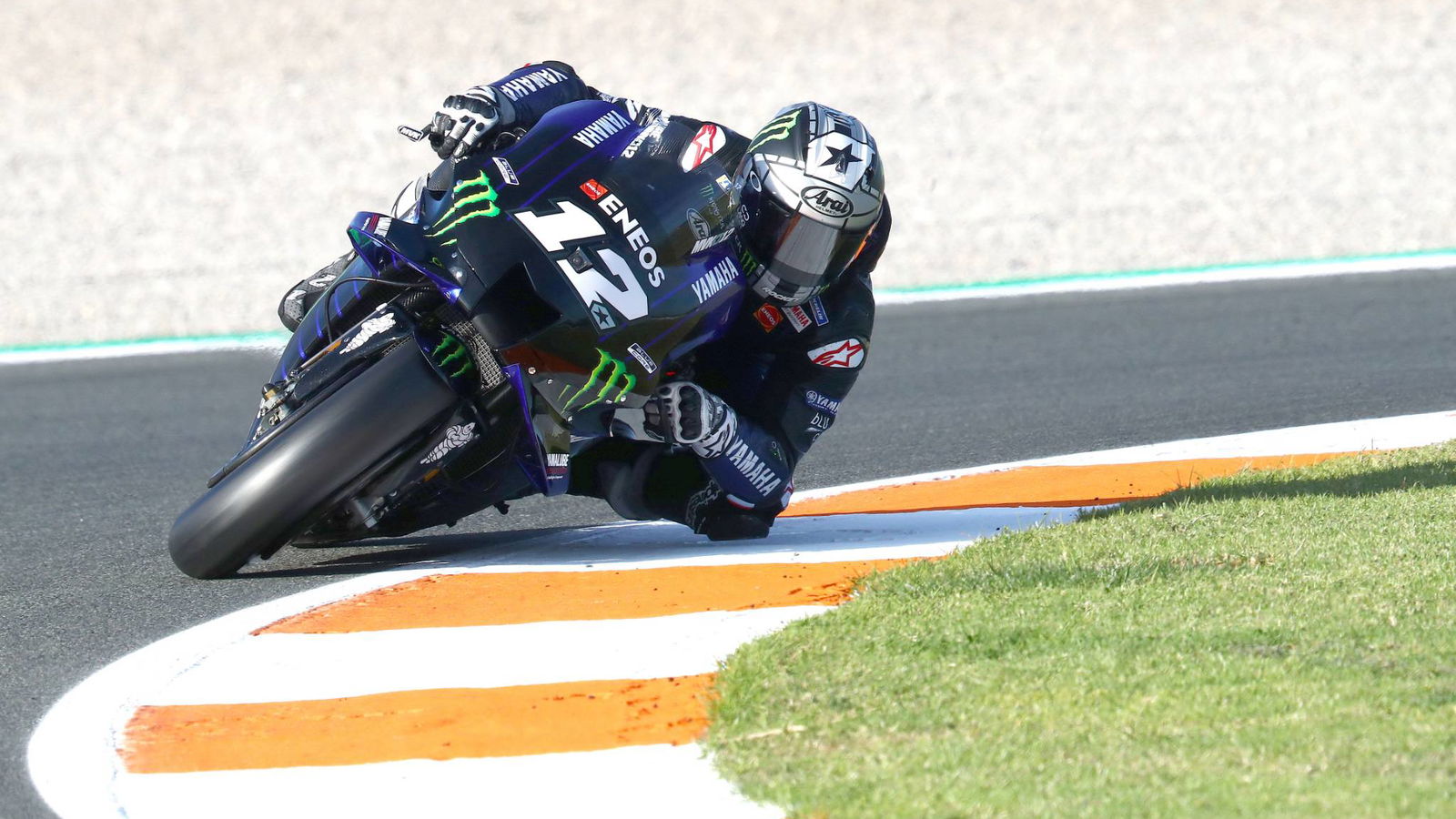 Vinales puncaki Valencia, tapi 'masih selisih 8km / jam'