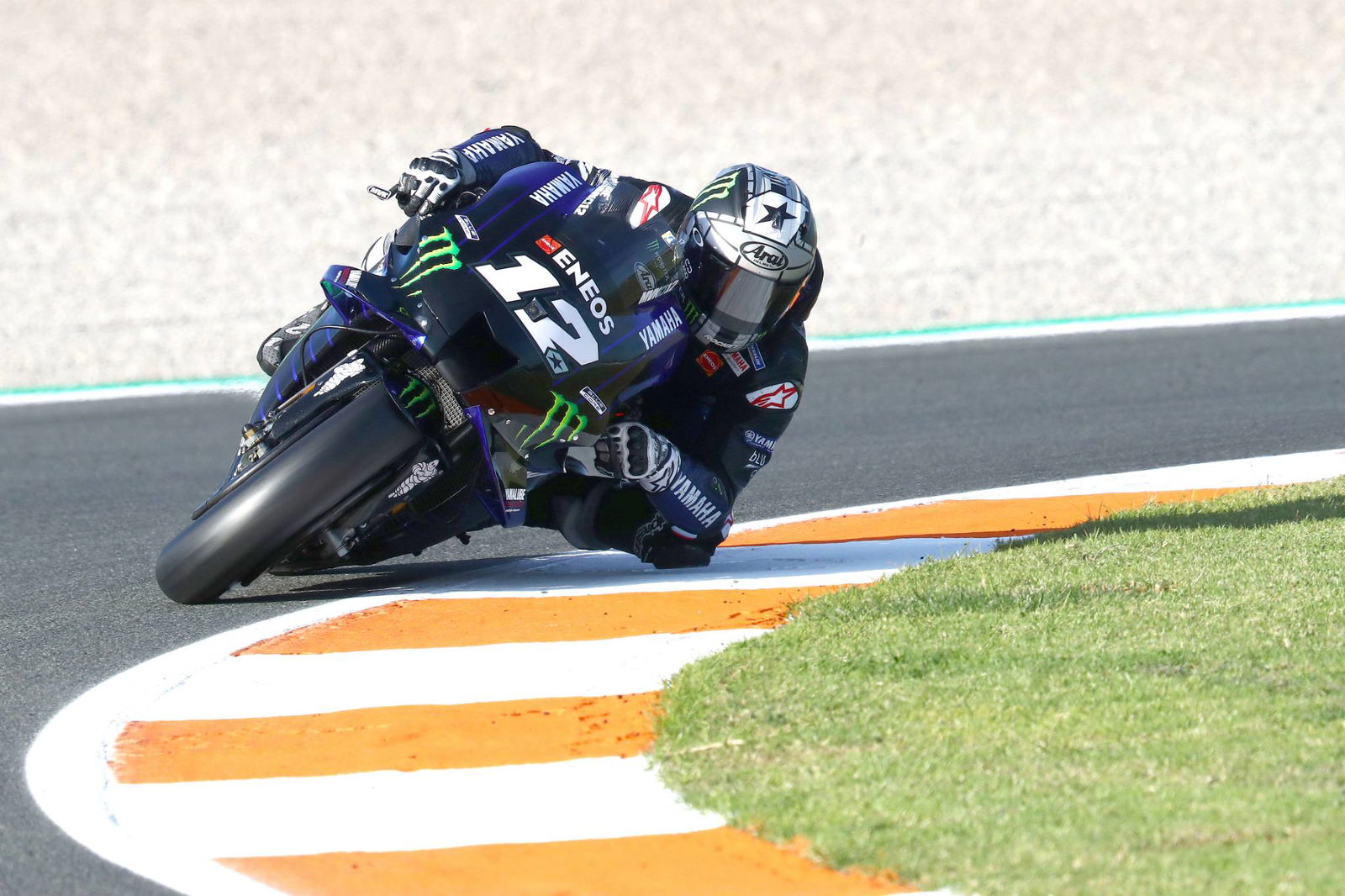 Rossi mendorong 'langkah lain' dari Yamaha
