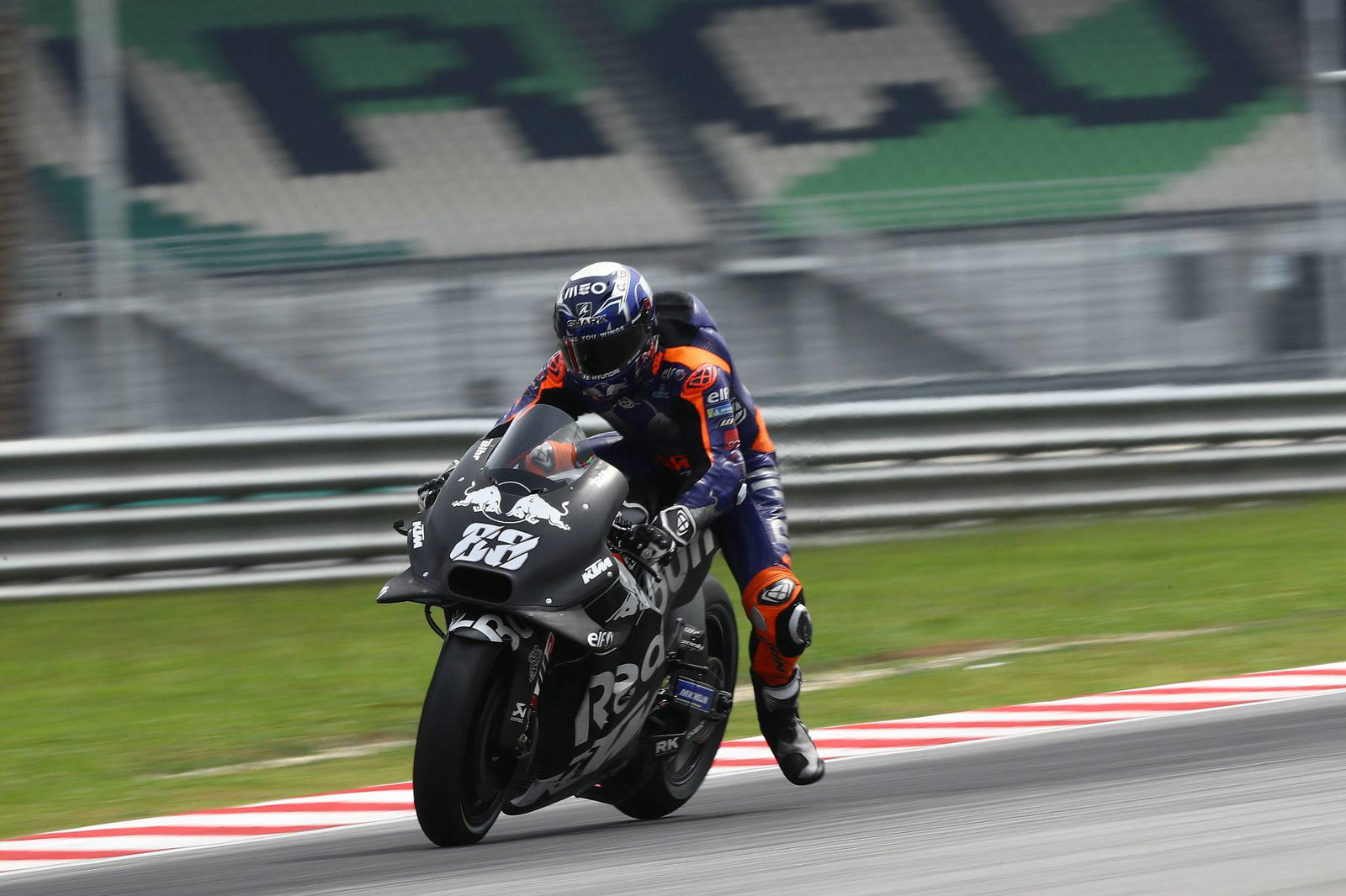 Lorenzo to resume Yamaha test duty on final day at Sepang