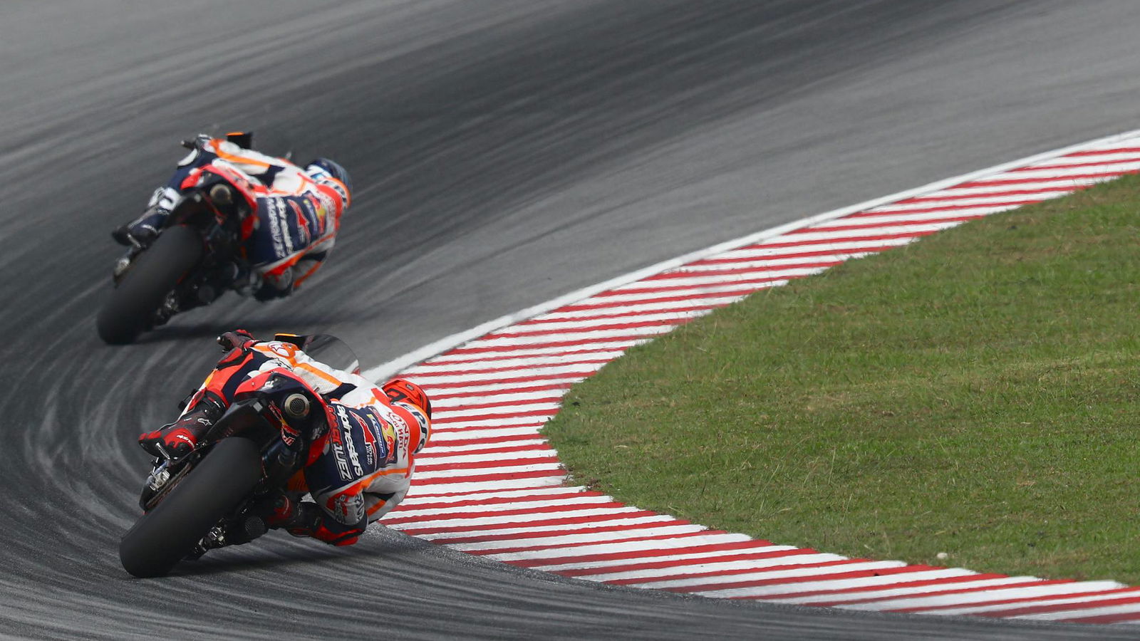 Marquez: Fast corner, slow crash - tyre, engine priority
