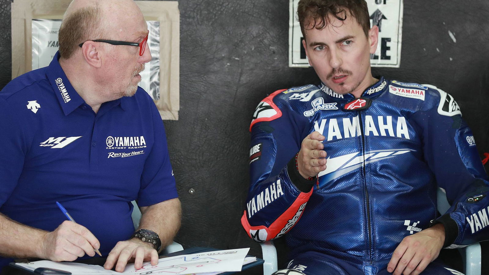 Lorenzo dikonfirmasi untuk tes Portimao, motor jalanan dan MotoGP hadir