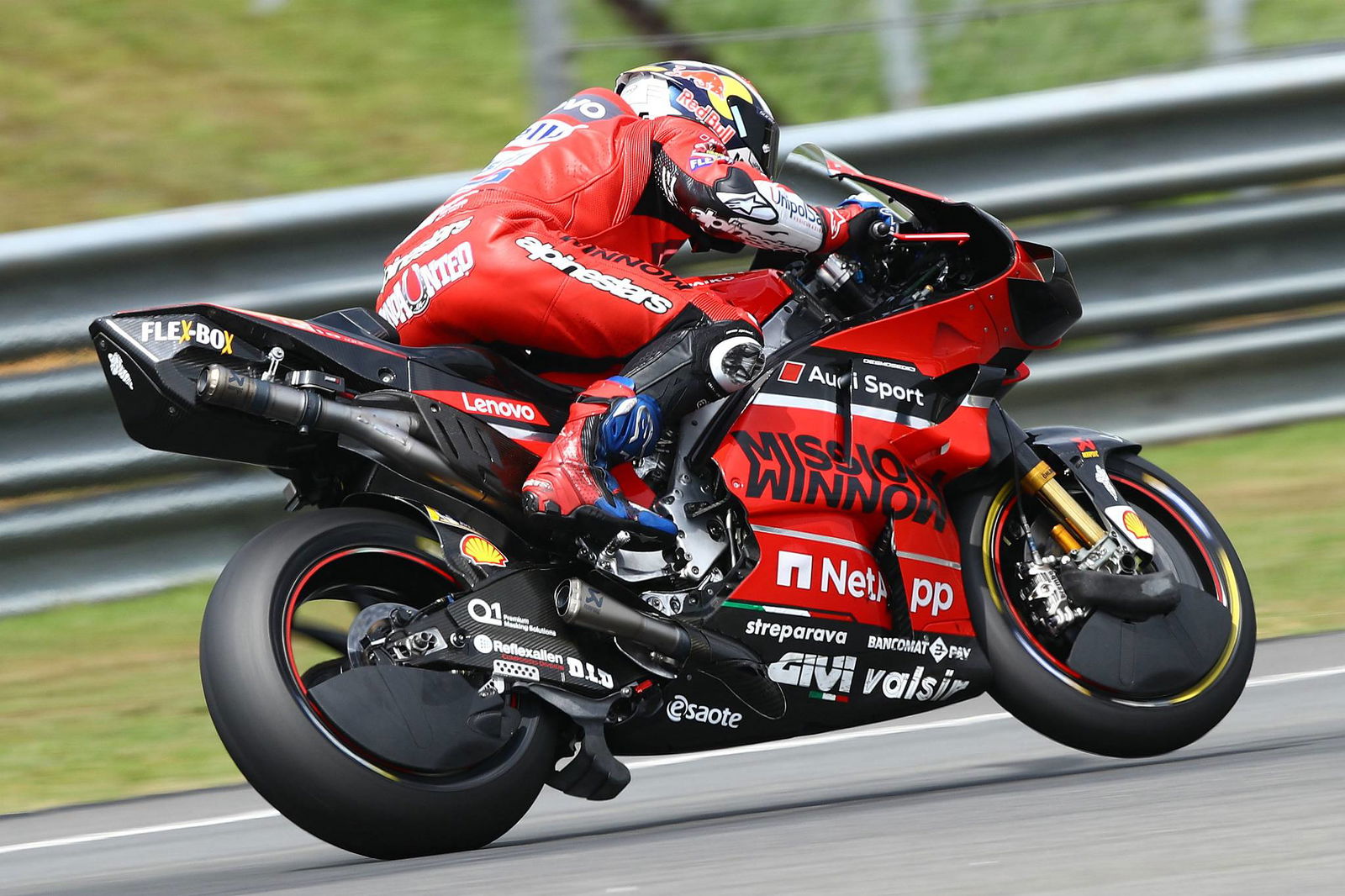 Stoner: Saya ingin lebih terlibat di MotoGP