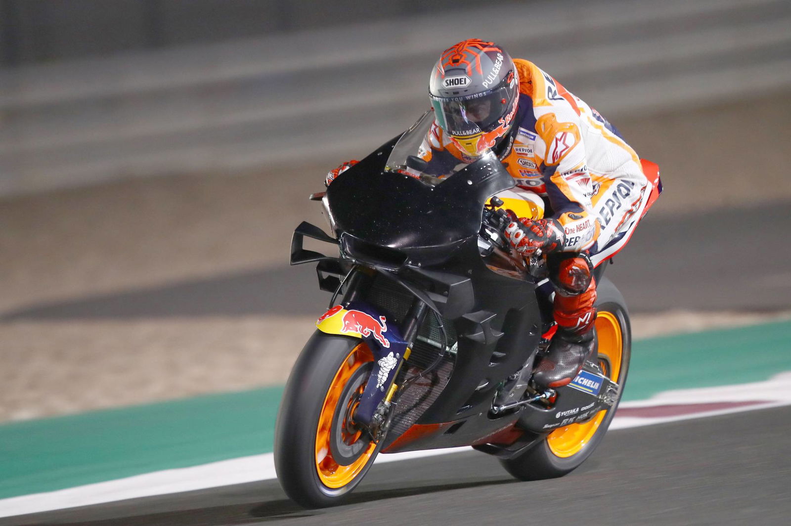 Virtual Race: Quartararo, Vinales turn one tangle!