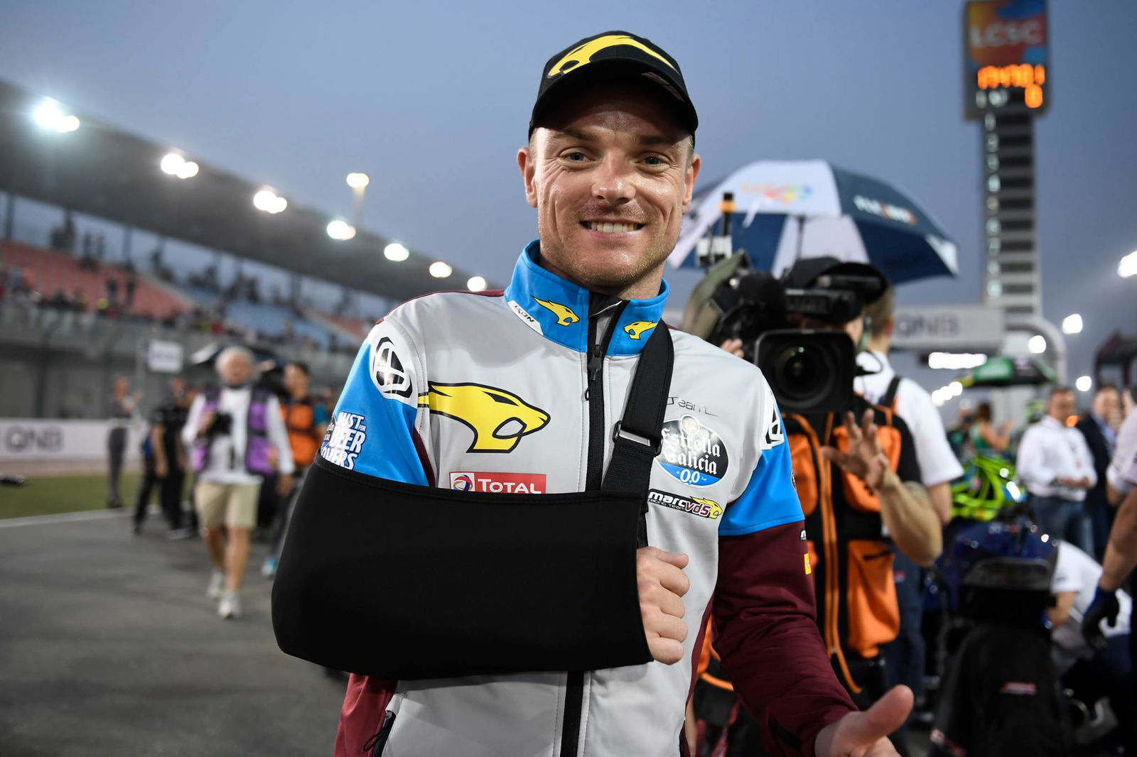 Nagashima bolts clear for emotional maiden Moto2 win