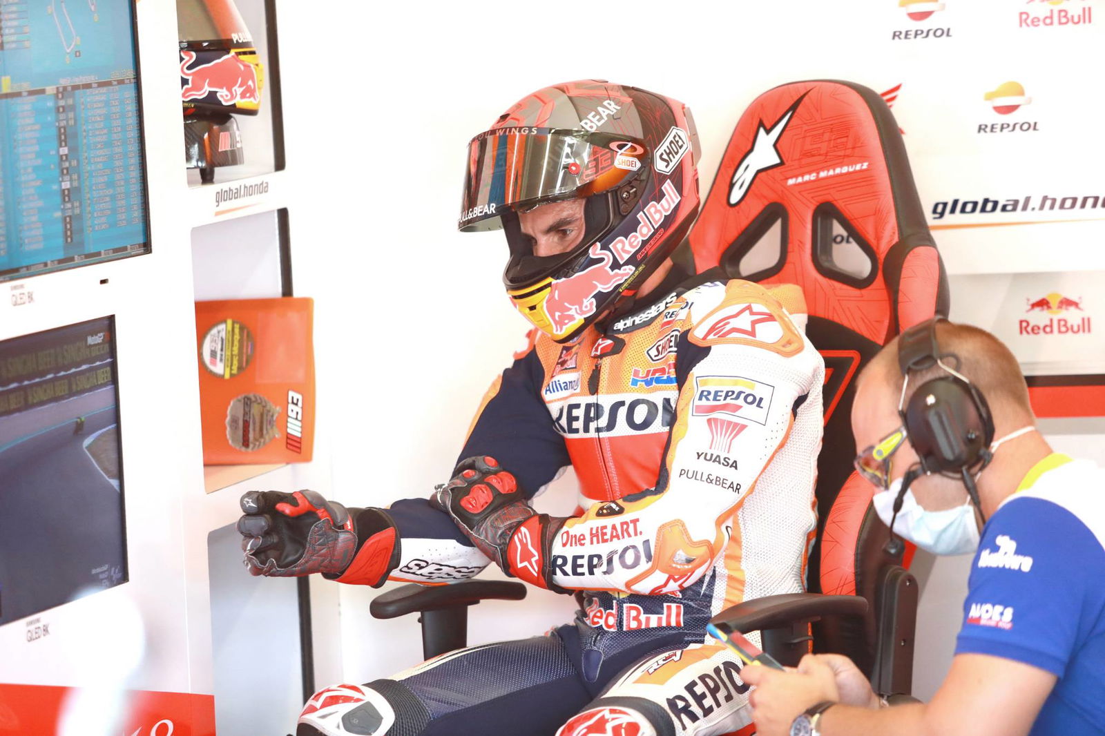'Luar biasa' - Rins menyelamatkan 10, debut Suzuki holeshot