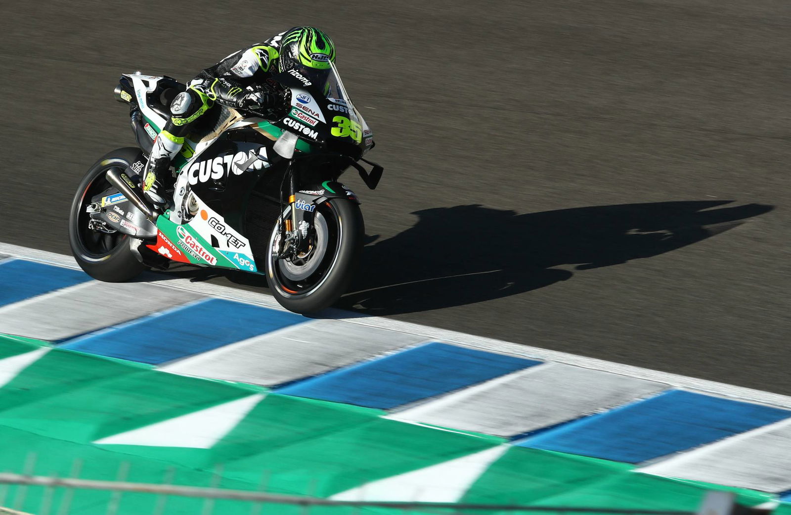 Vinales caught out to lose pole, Quartararo is favourite