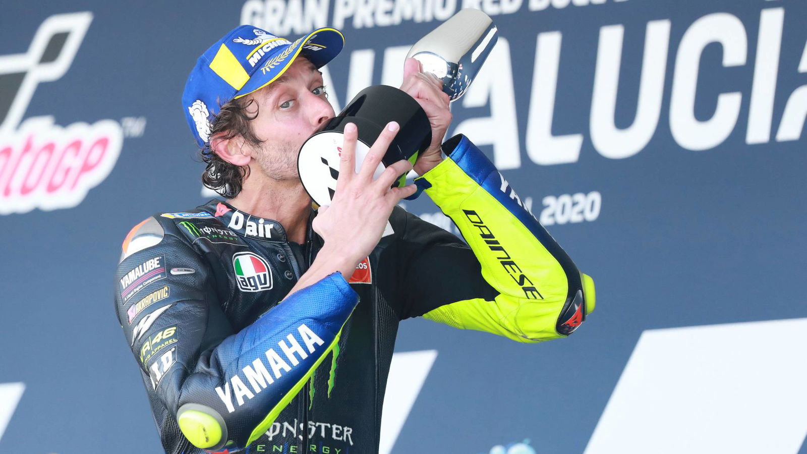 Tonggak podium baru untuk Rossi