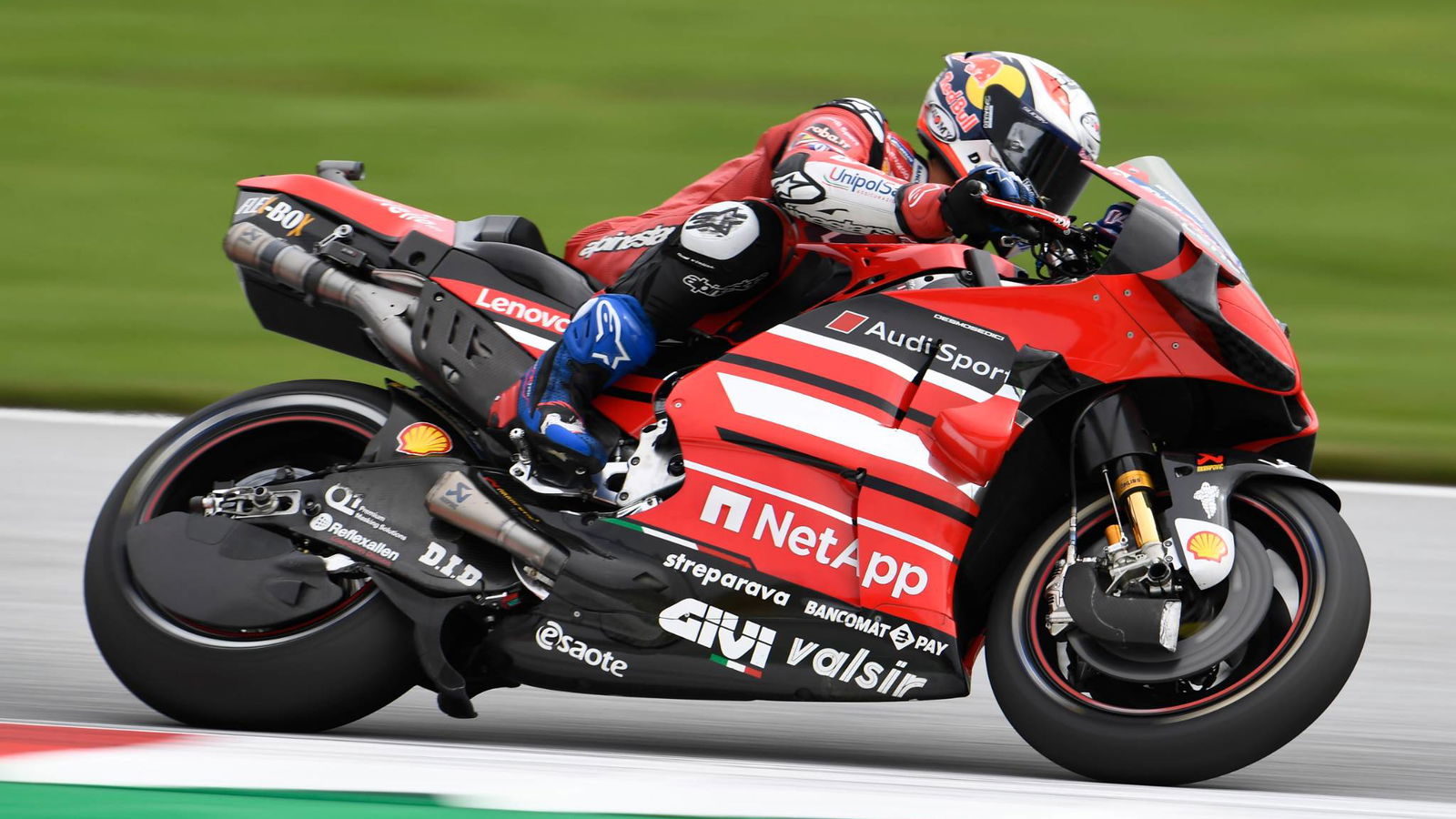 Dovi: 'Big chance', laughs off 'decision soon' tweet
