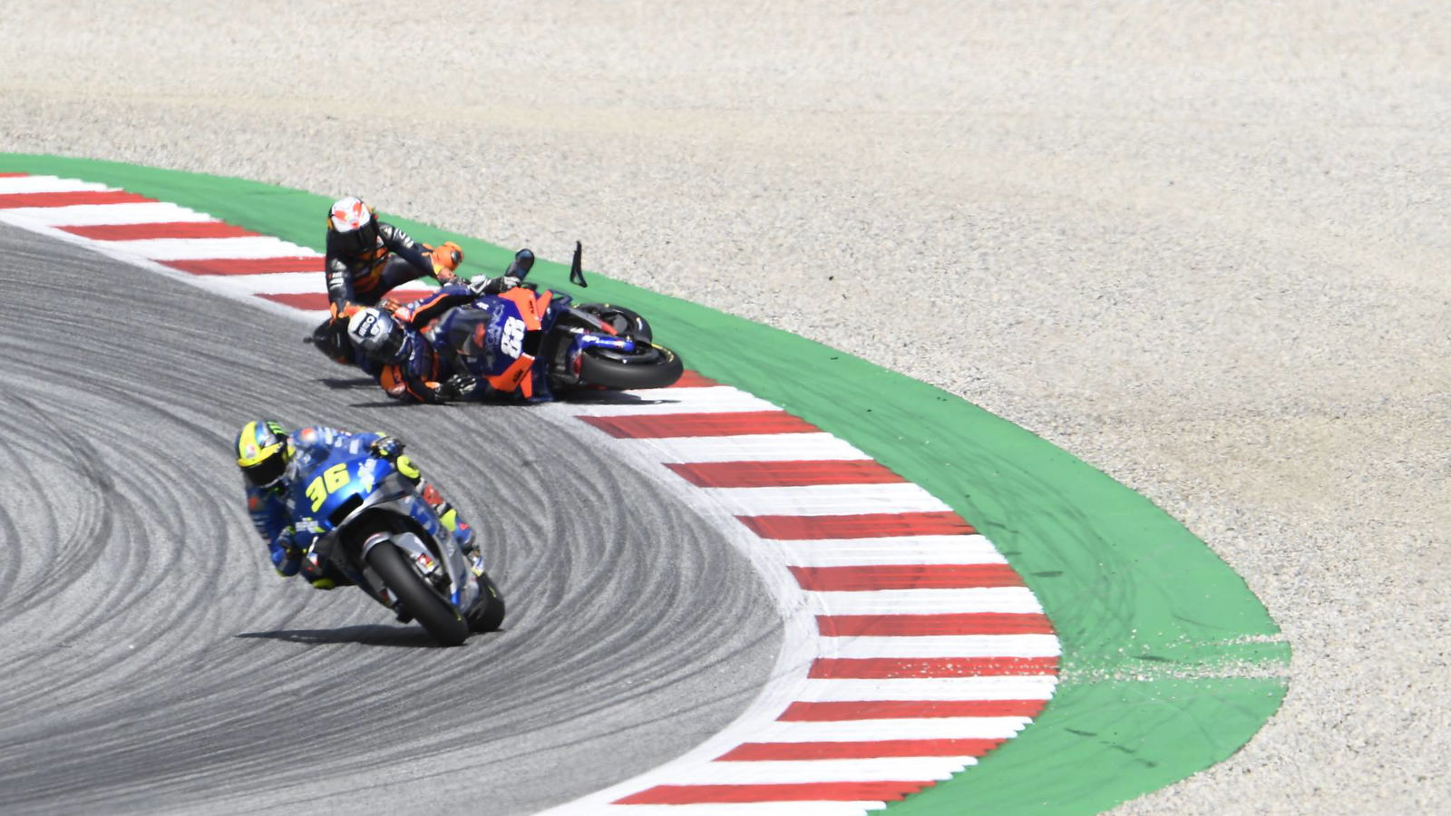 Pol stunned by reaction to Oliveira incident