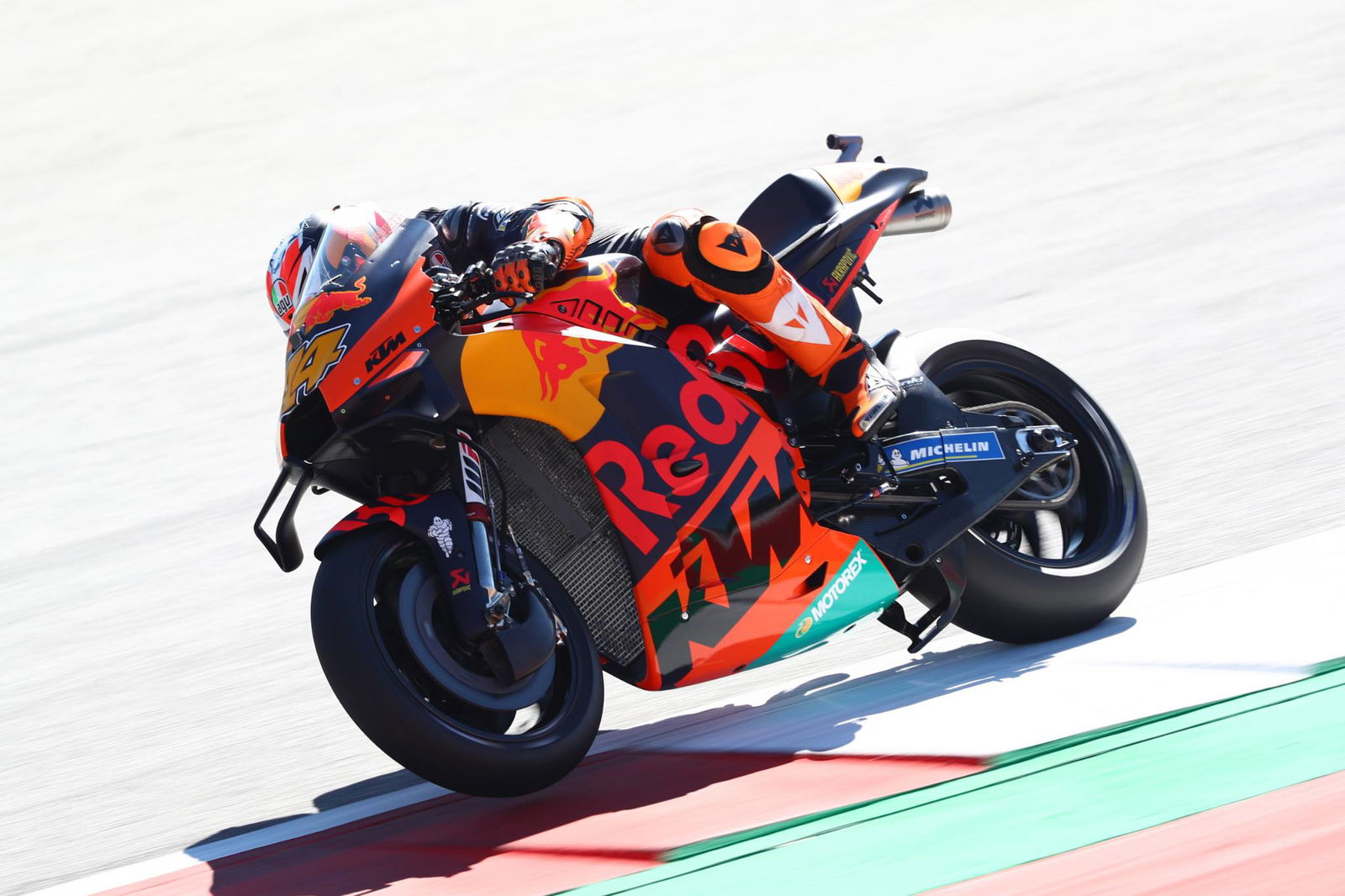 Tiang MotoGP pertama bagi Pol Espargaro, KTM sebagai underdog kembali bersinar