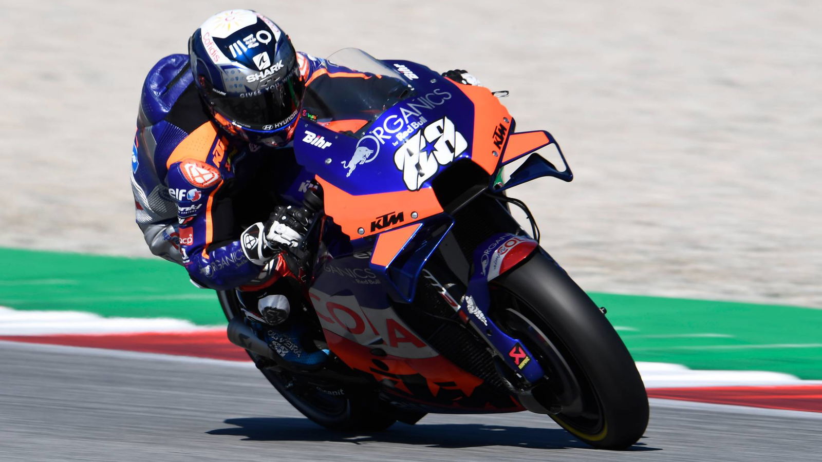 Oliveira stuns with last gasp Styrian MotoGP victory