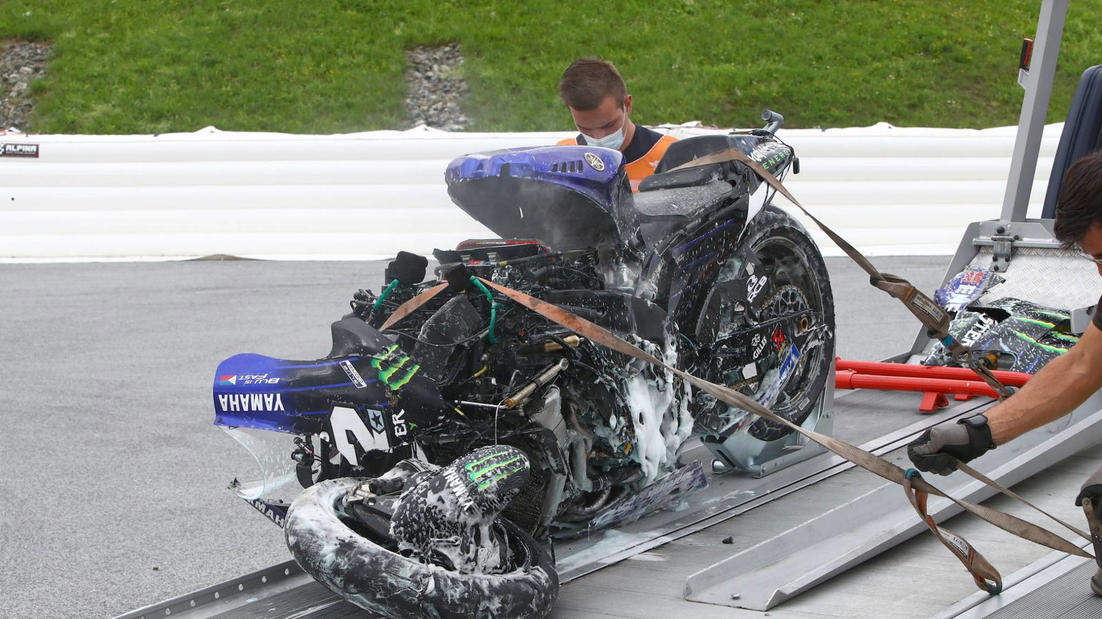 Vinales: Brakes exploded, I had to jump off