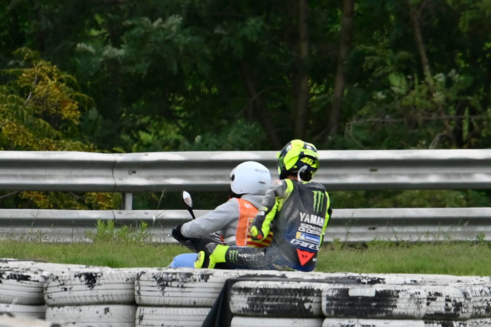 Valentino Rossi crash, MotoGP race, Calatunya MotoGP, 27 September 2020