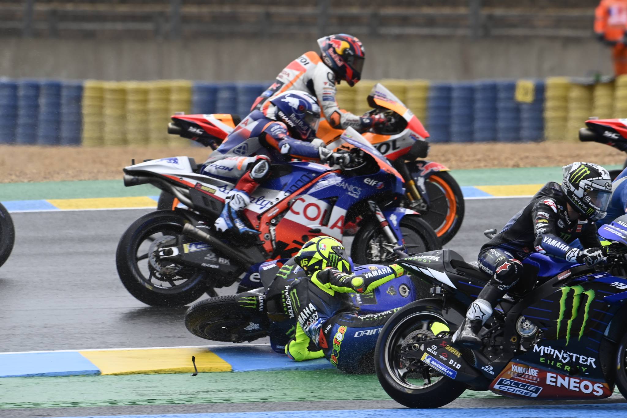 Valentino Rossi crash, French MotoGP race, 11 October 2020