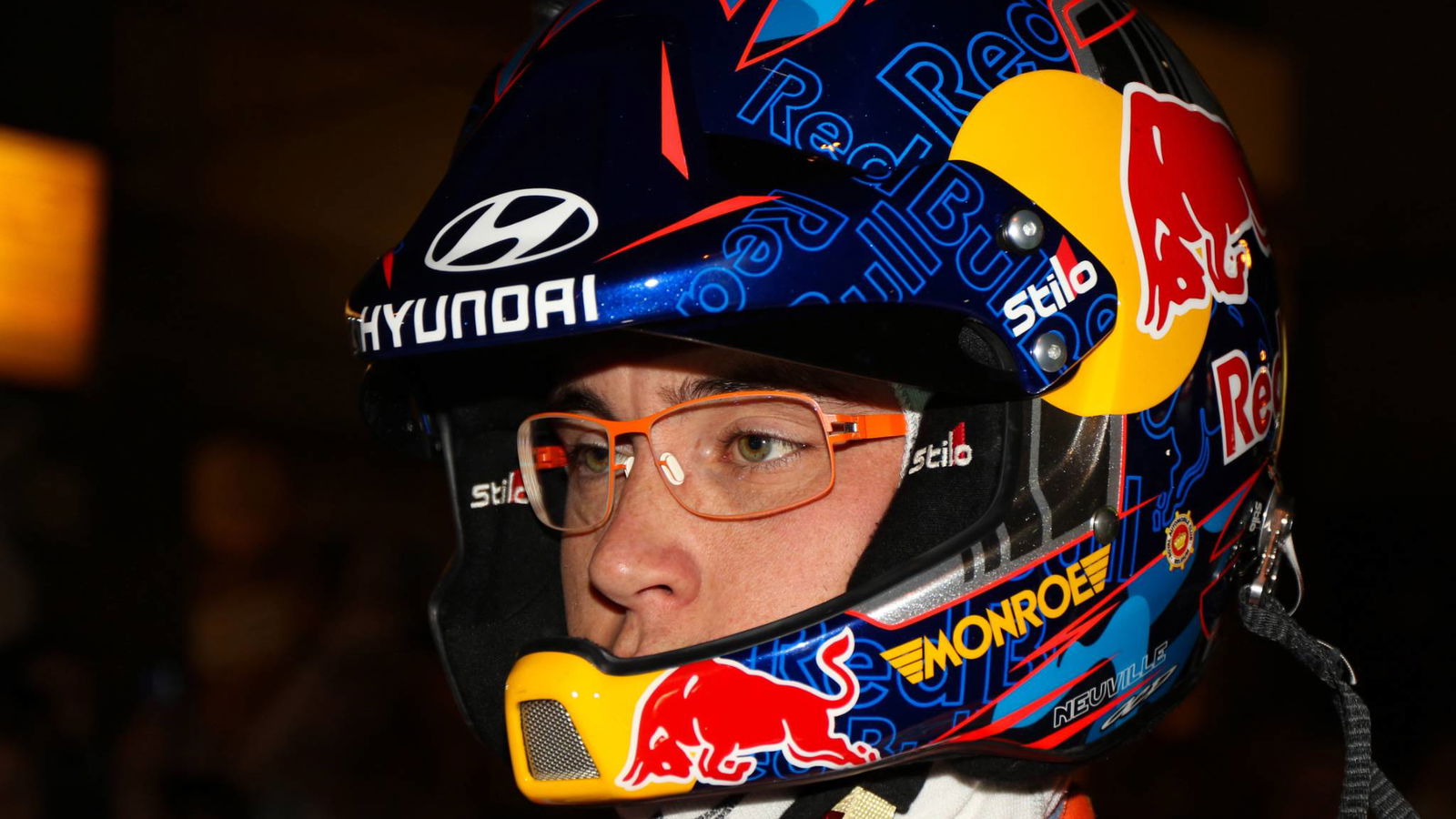 Neuville edges ahead of Ogier