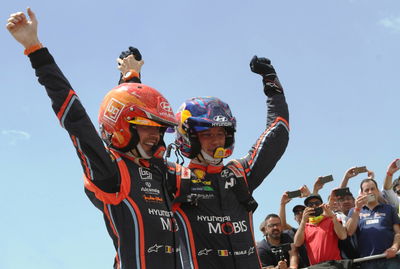 Neuville reels in Ogier to win by 0.7s!