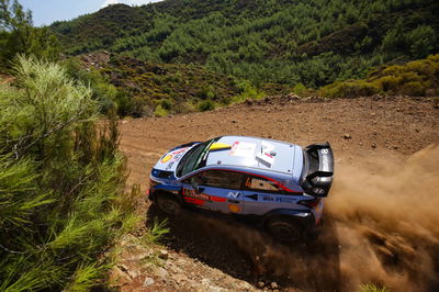 Mikkelsen retakes Rally Turkey lead after drama for Neuville, Ogier