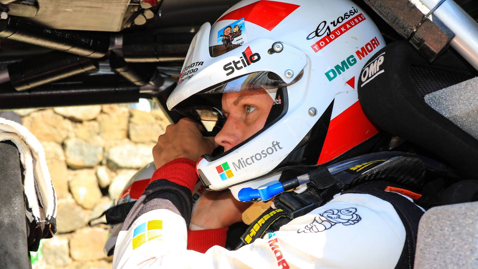 Badai Tanak di depan Neuville, Evans keluar