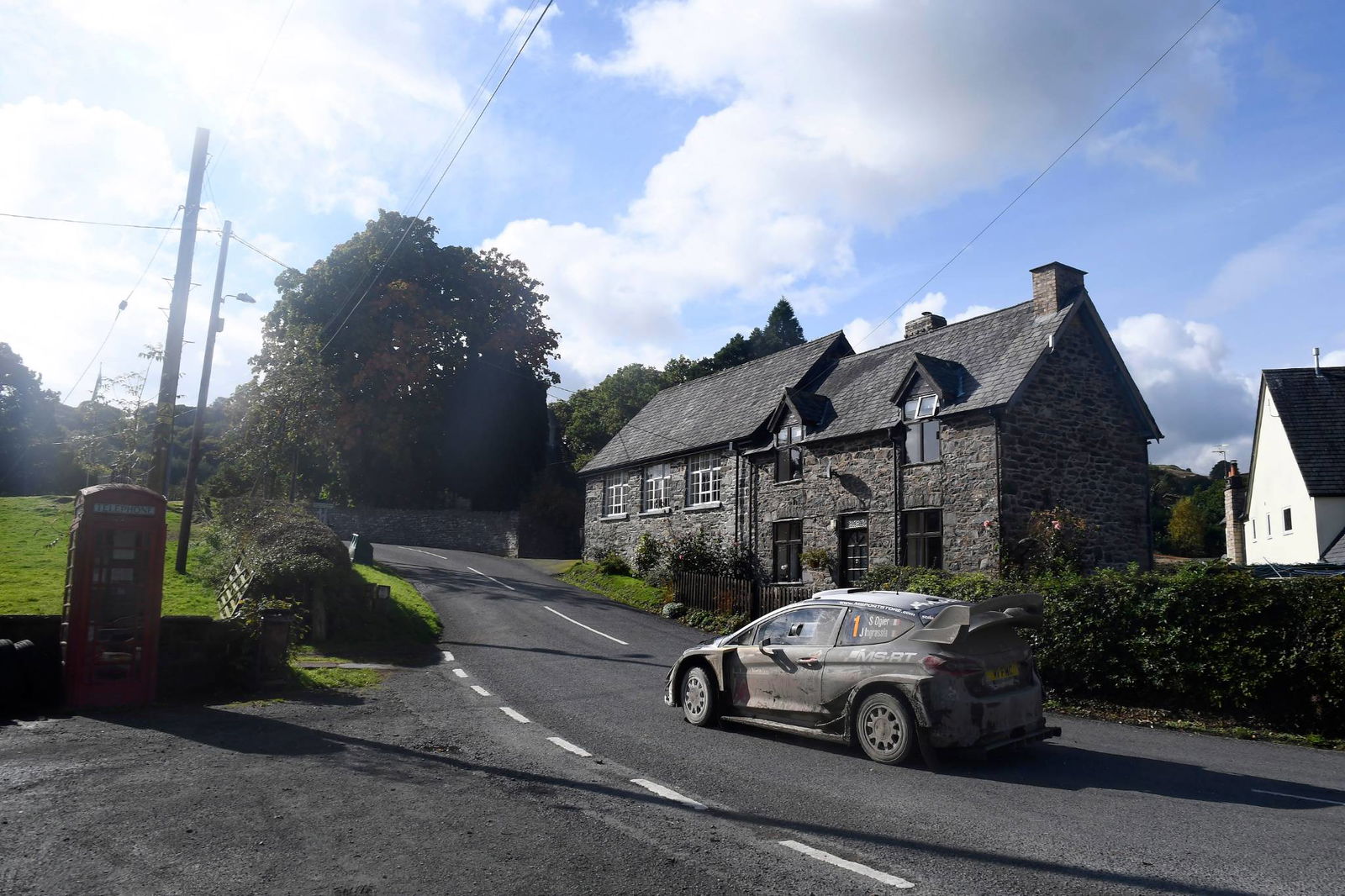Ogier fends off Latvala for vital Wales Rally GB victory