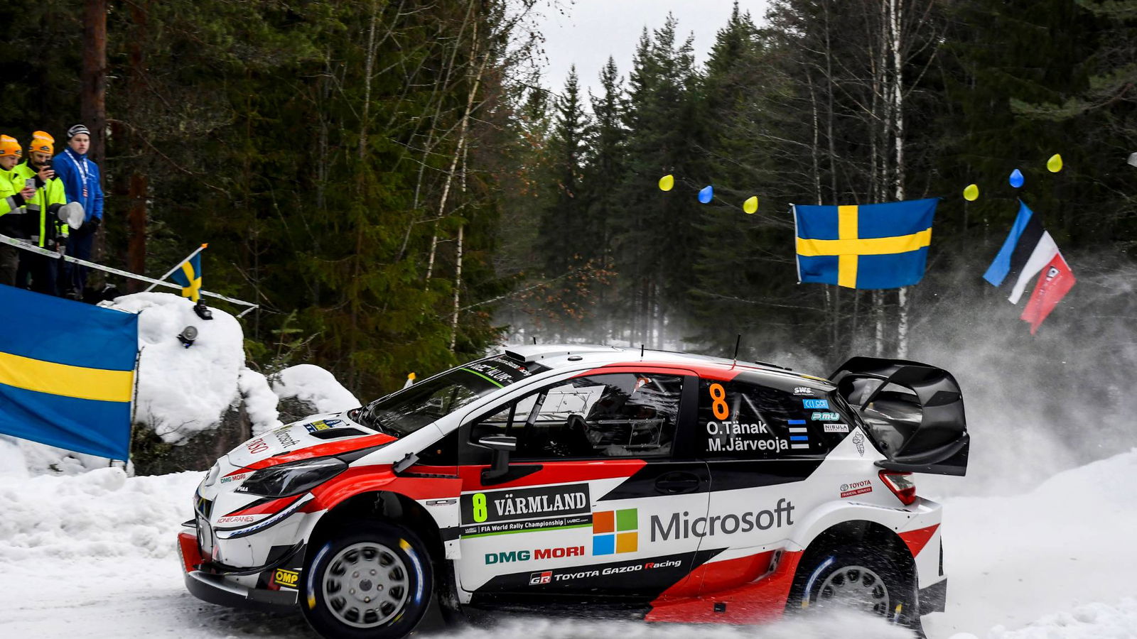 Tanak menyerang lebih awal di Rally Sweden