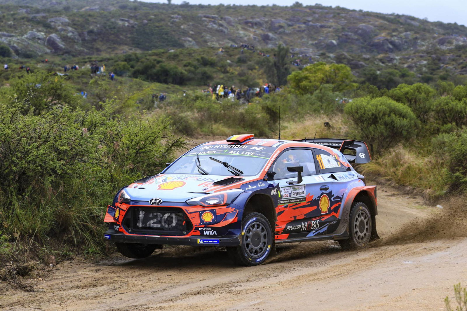 Neuville memimpin Tanak dalam memperebutkan kemenangan Reli Argentina
