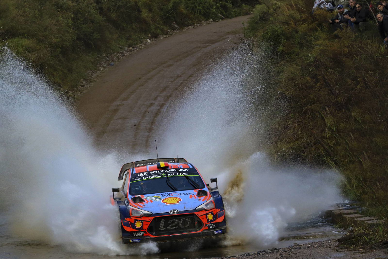 Meeke leads early running at Rally Argentina